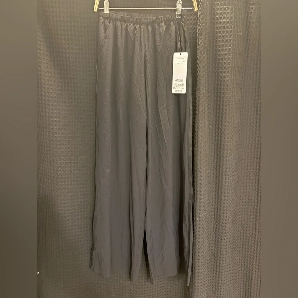 ALO Yoga Breezy Wide Leg Pant (Regular) XS NWT